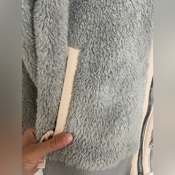 Patagonia Los Gatos Bomber Jacket, size X-Small - Picture 6 of 12